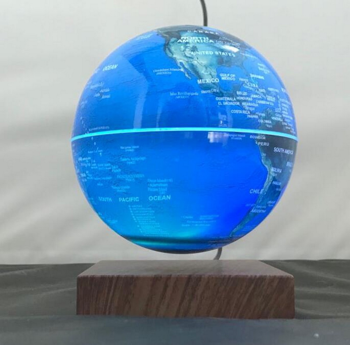 magnetic floating globe lamp