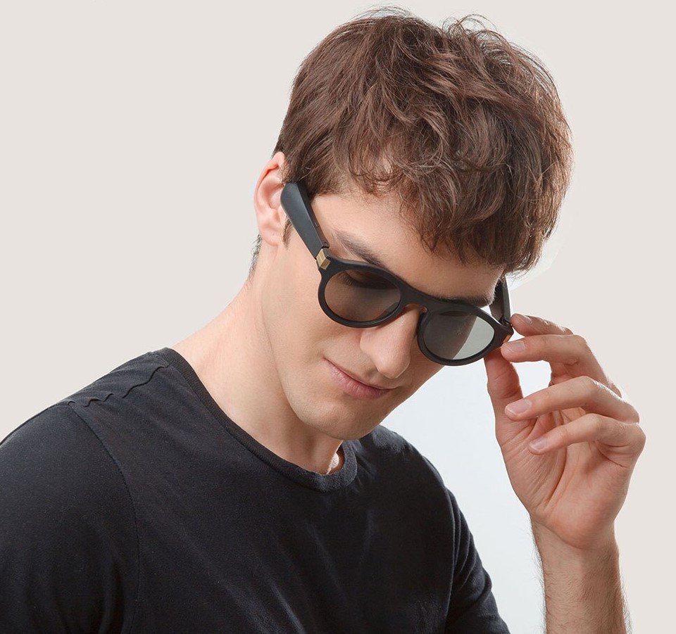 goggles stylish - bluetooth support