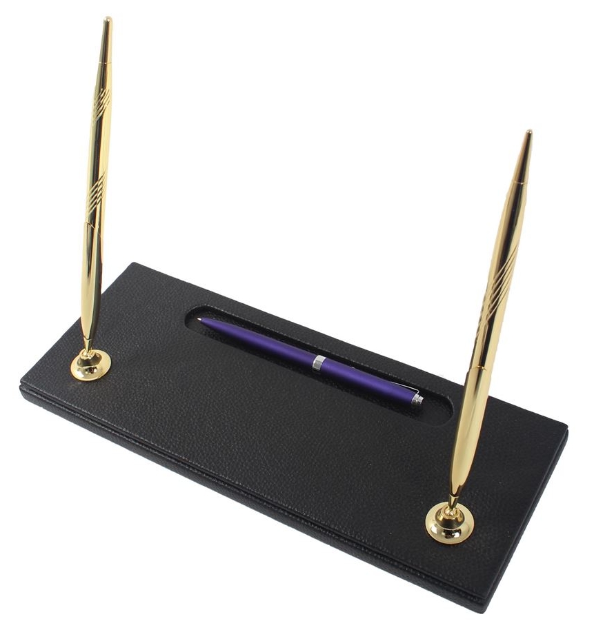 luxury pens golden for office table