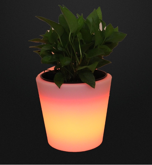 glowing pot led for terrace garden