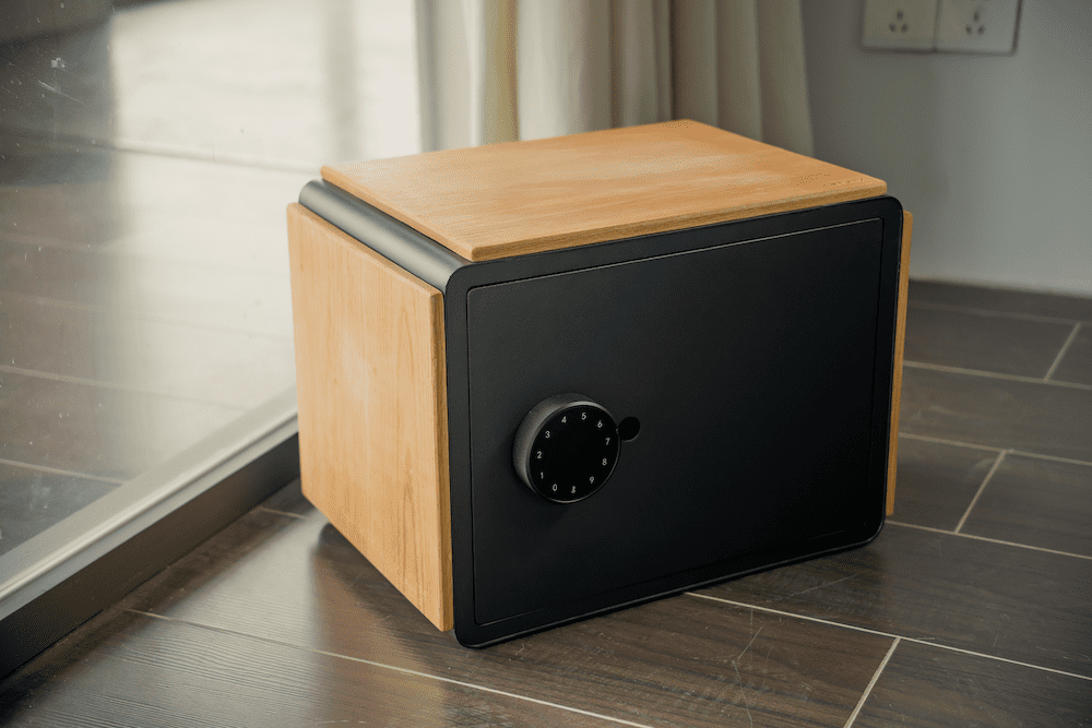 oak wood safe box security wifi app support