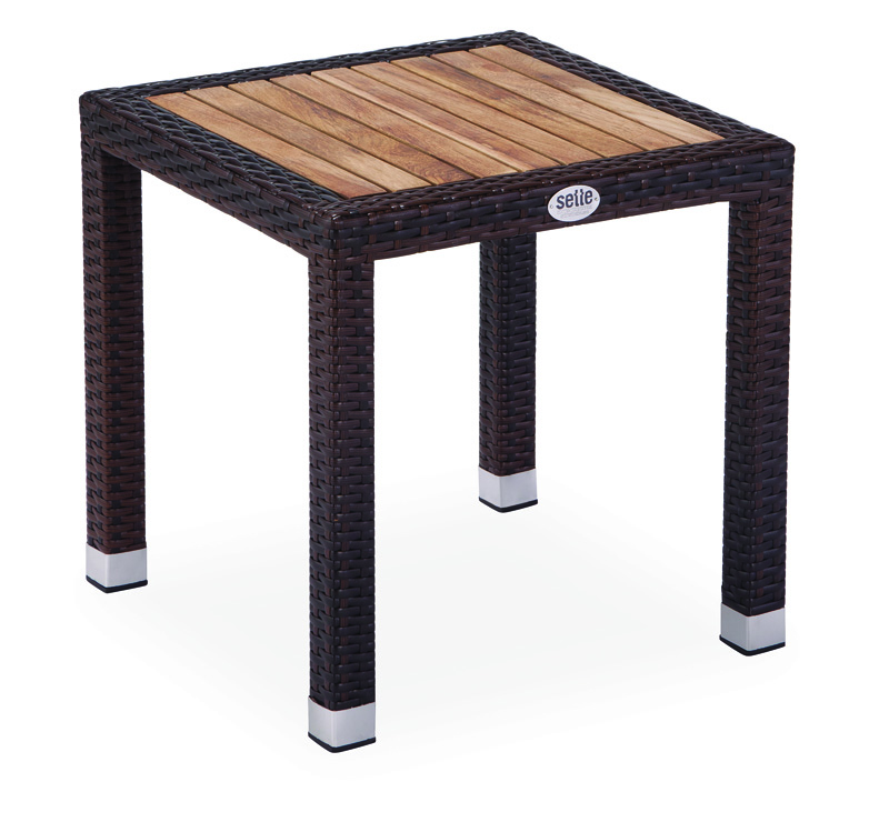 Rattan garden table - Small conference side table for the garden or balcony  | Cool Mania