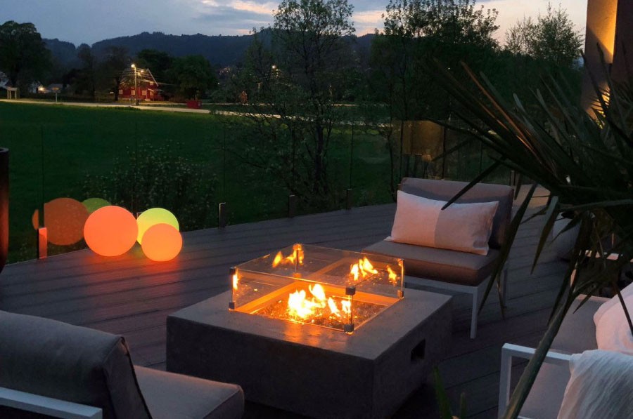 outdoor gas fireplace - table top fire pit
