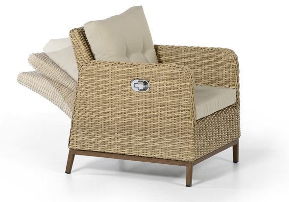 adjustable rattan chair with adjustable backrest