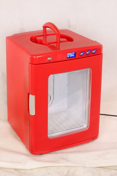 red mini cooler fridge retro